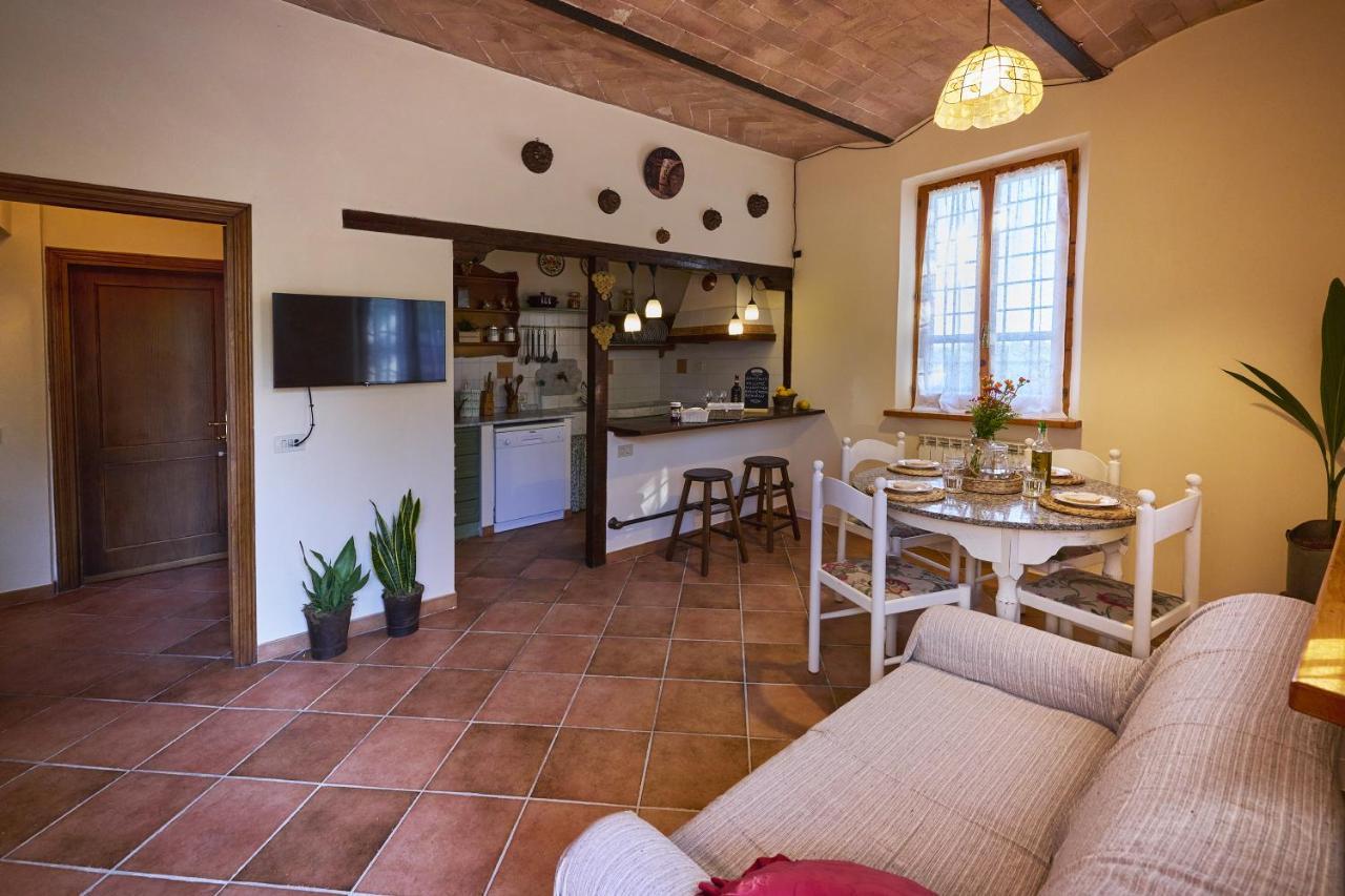 La Tavernetta Di Alessia Apartment เซียนา ภายนอก รูปภาพ