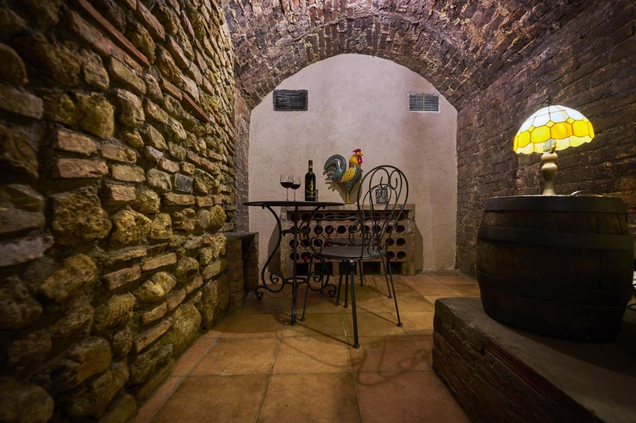 La Tavernetta Di Alessia Apartment เซียนา ภายนอก รูปภาพ